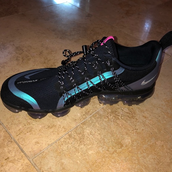 Nike VaporMax’s - Picture 2 of 3